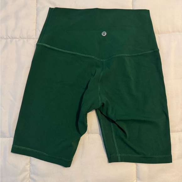 Lululemon Align High-Rise Short 8"
Everglade Green emerald green biker shorts - Picture 6 of 11